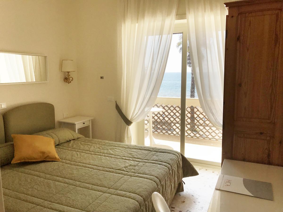 Villa Del Sole Терачина Екстериор снимка