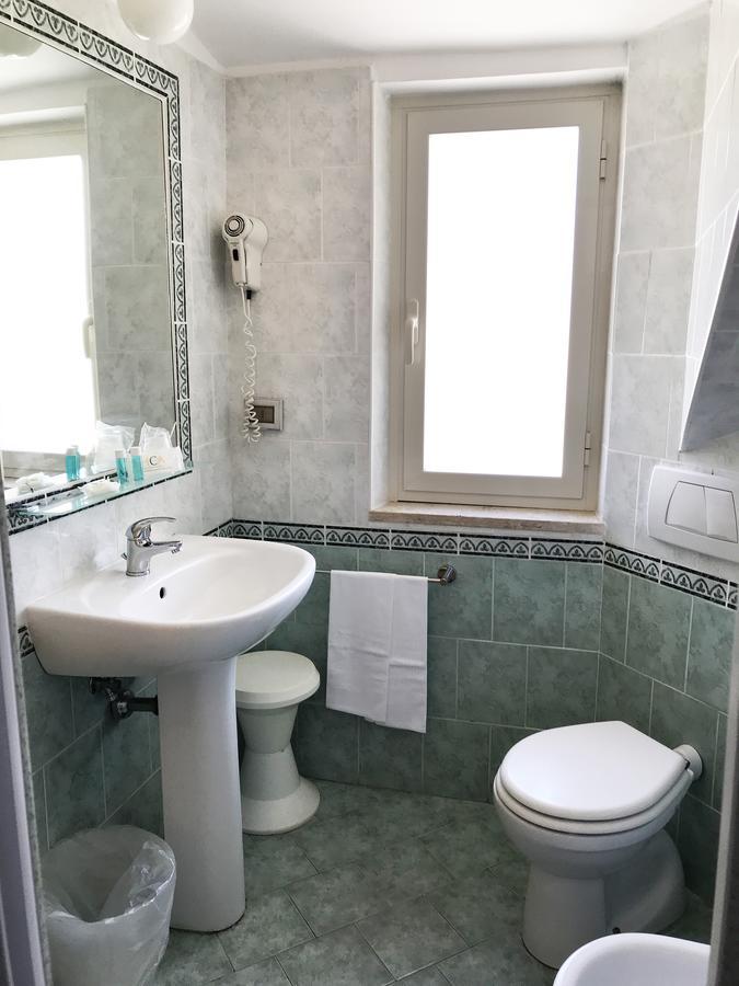 Villa Del Sole Терачина Екстериор снимка